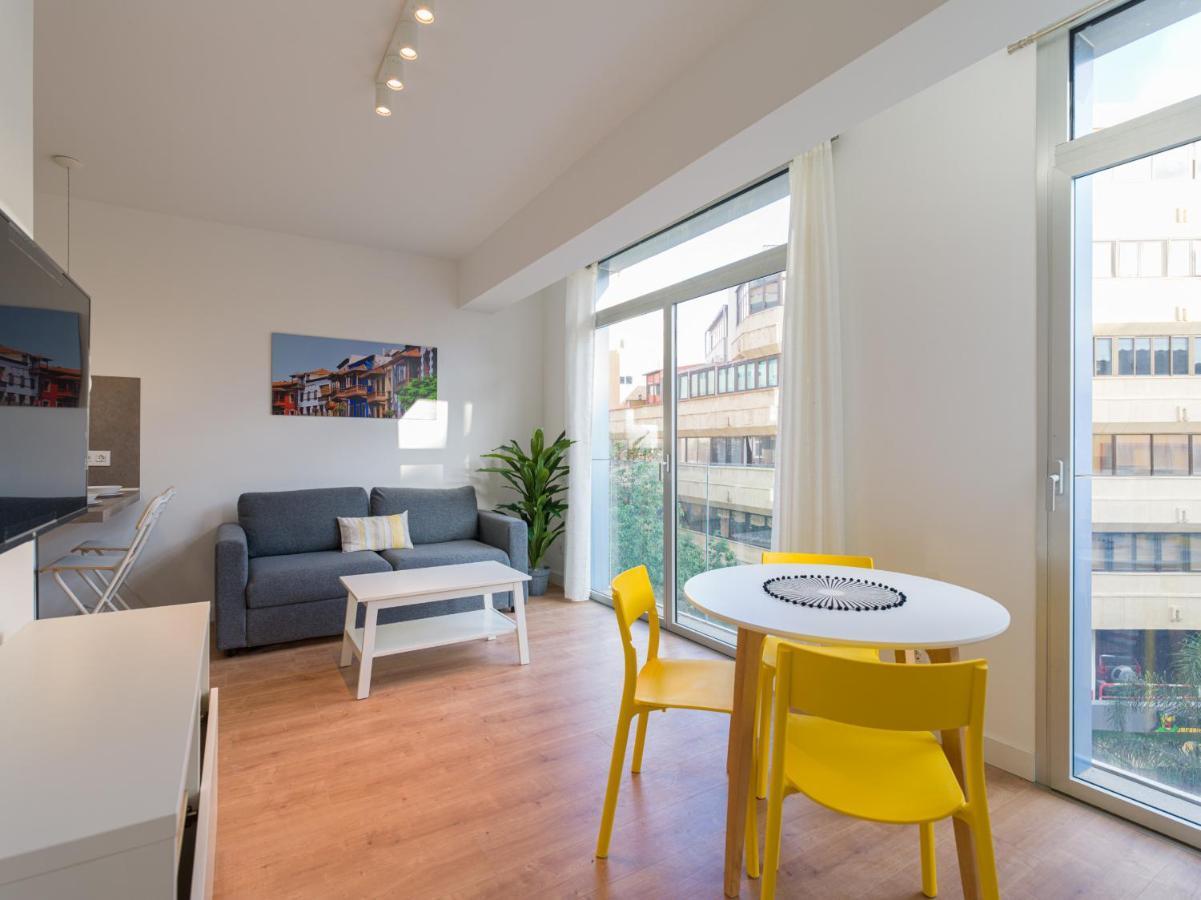 Loft - Side Sea Views - Aircon & Wifi Appartement Las Palmas Buitenkant foto
