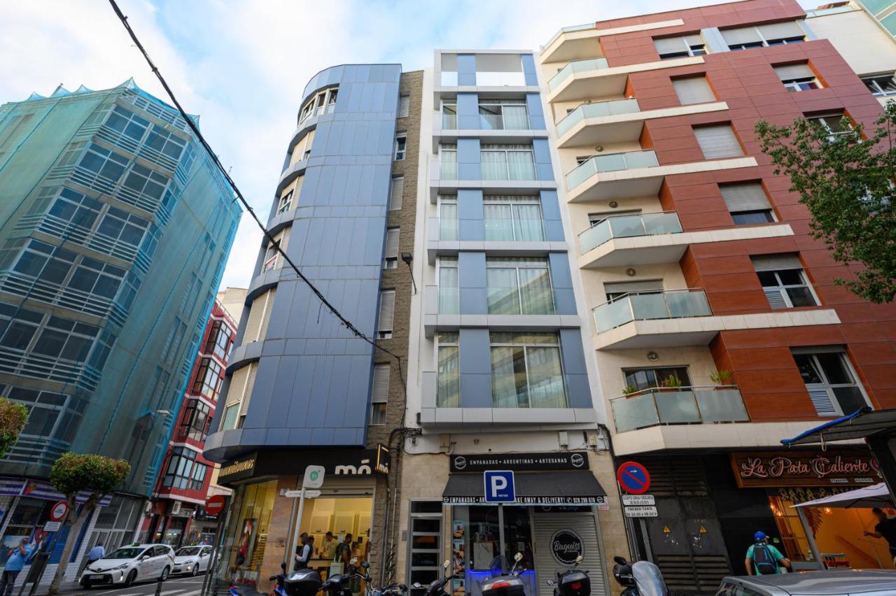Loft - Side Sea Views - Aircon & Wifi Appartement Las Palmas Buitenkant foto